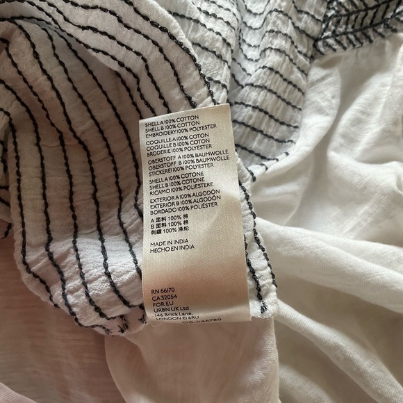 Anthropologie White Aiden Textured Top in Size Small - Picture 13 of 13